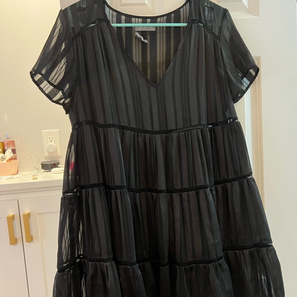 BLACK DRESS SO CUTE